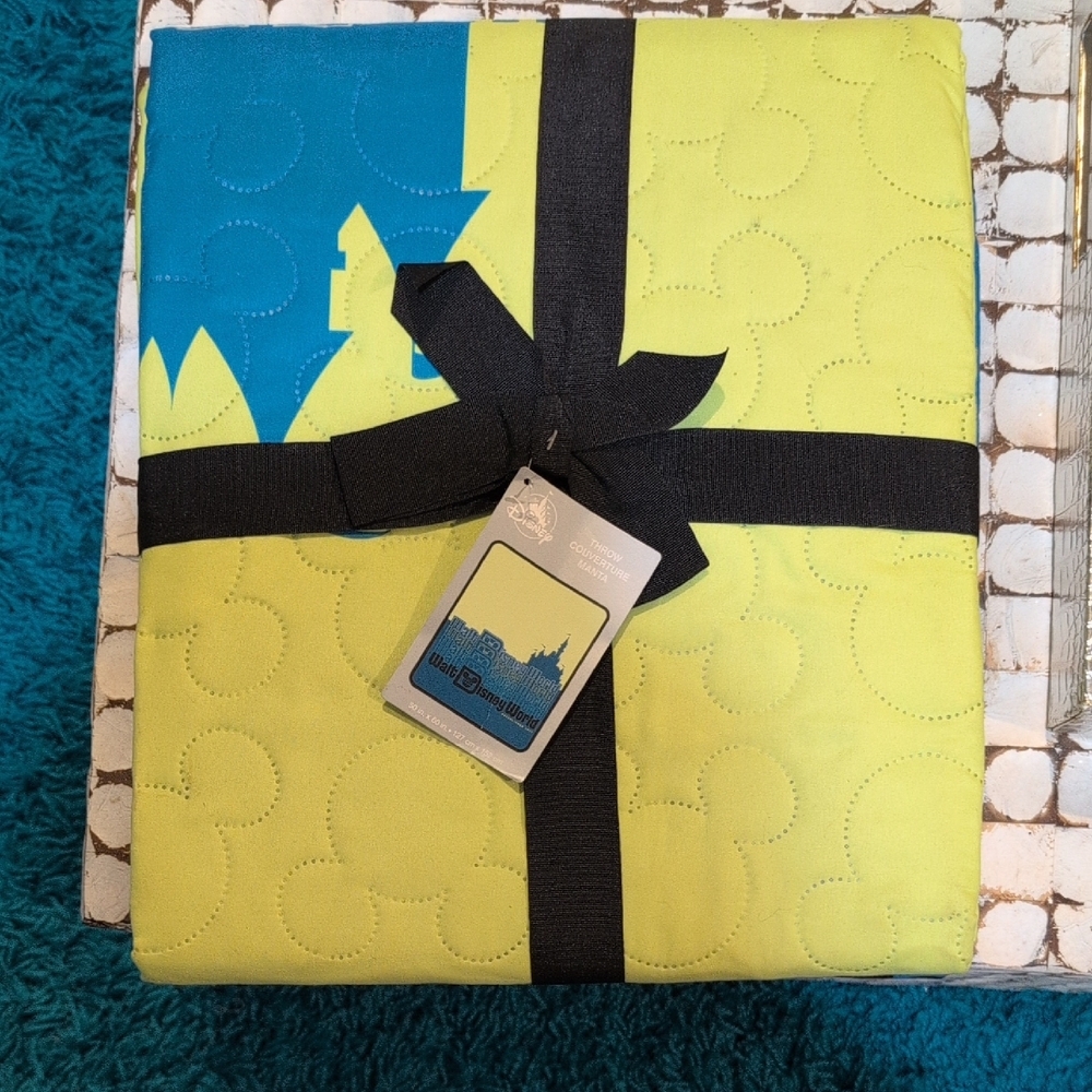 Disney Yellow And Blue Throw Blanket NWT 50 In X 60 In